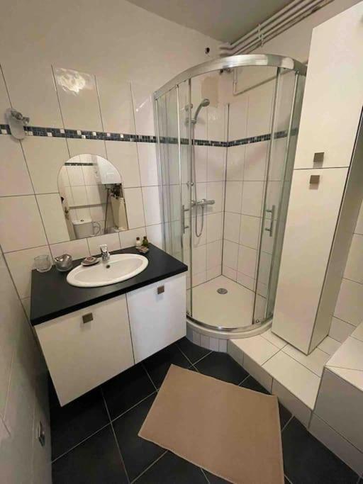 Appartement 2 Chambres Au Coeur De Strasburgo Esterno foto